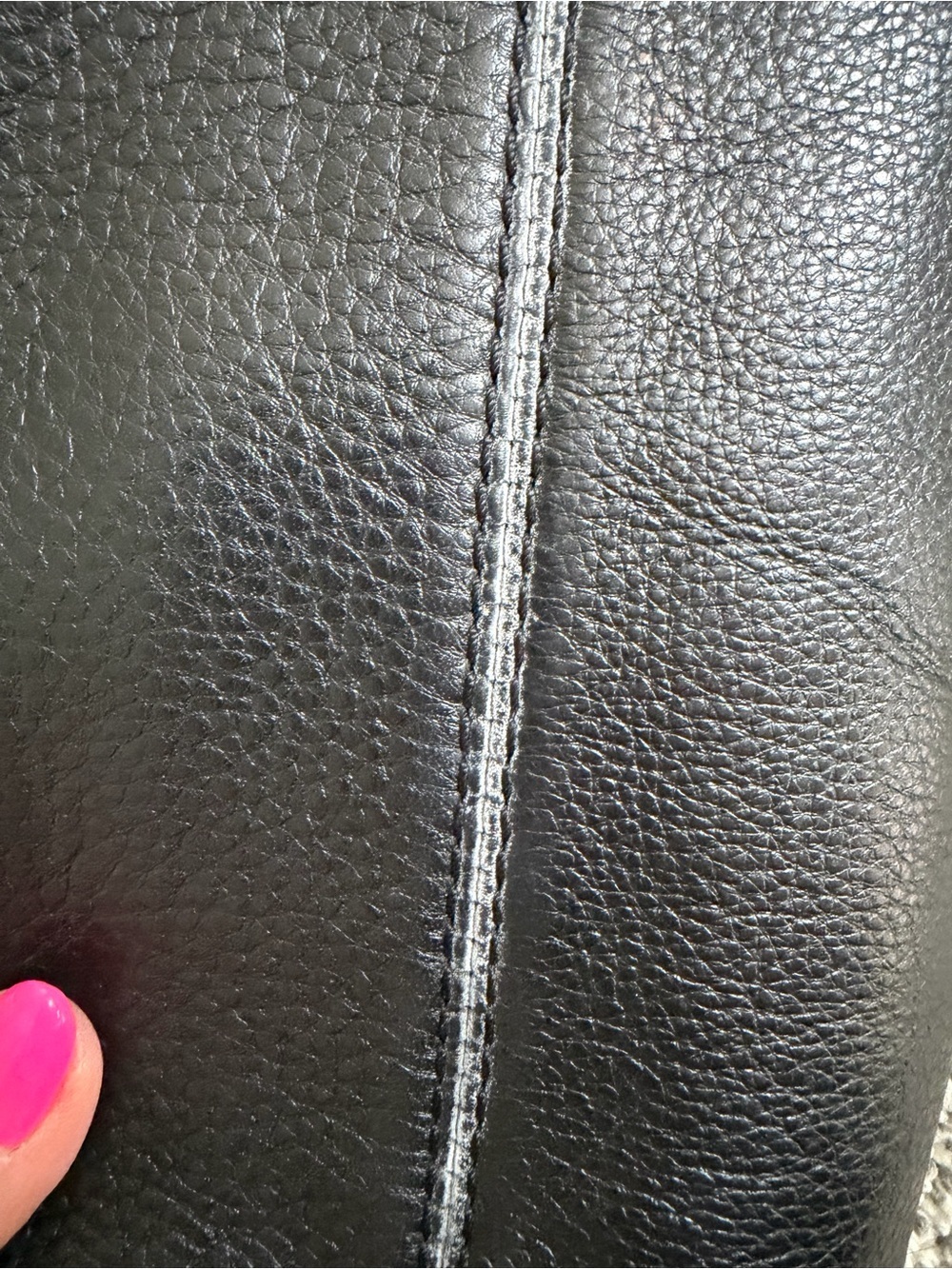 Michael Kors Black Pebbled Leather Satchel Shoulder Bag | Gold Hardware - Picture 8 of 14
